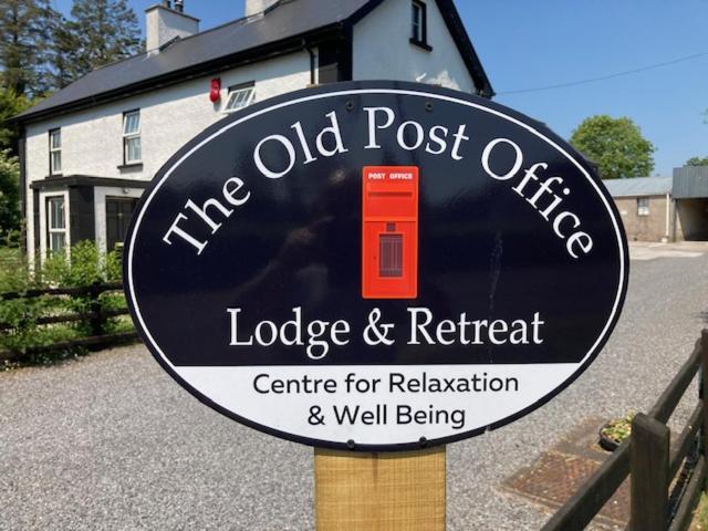 The Old Post Office Lodge Enniskillen Exterior foto